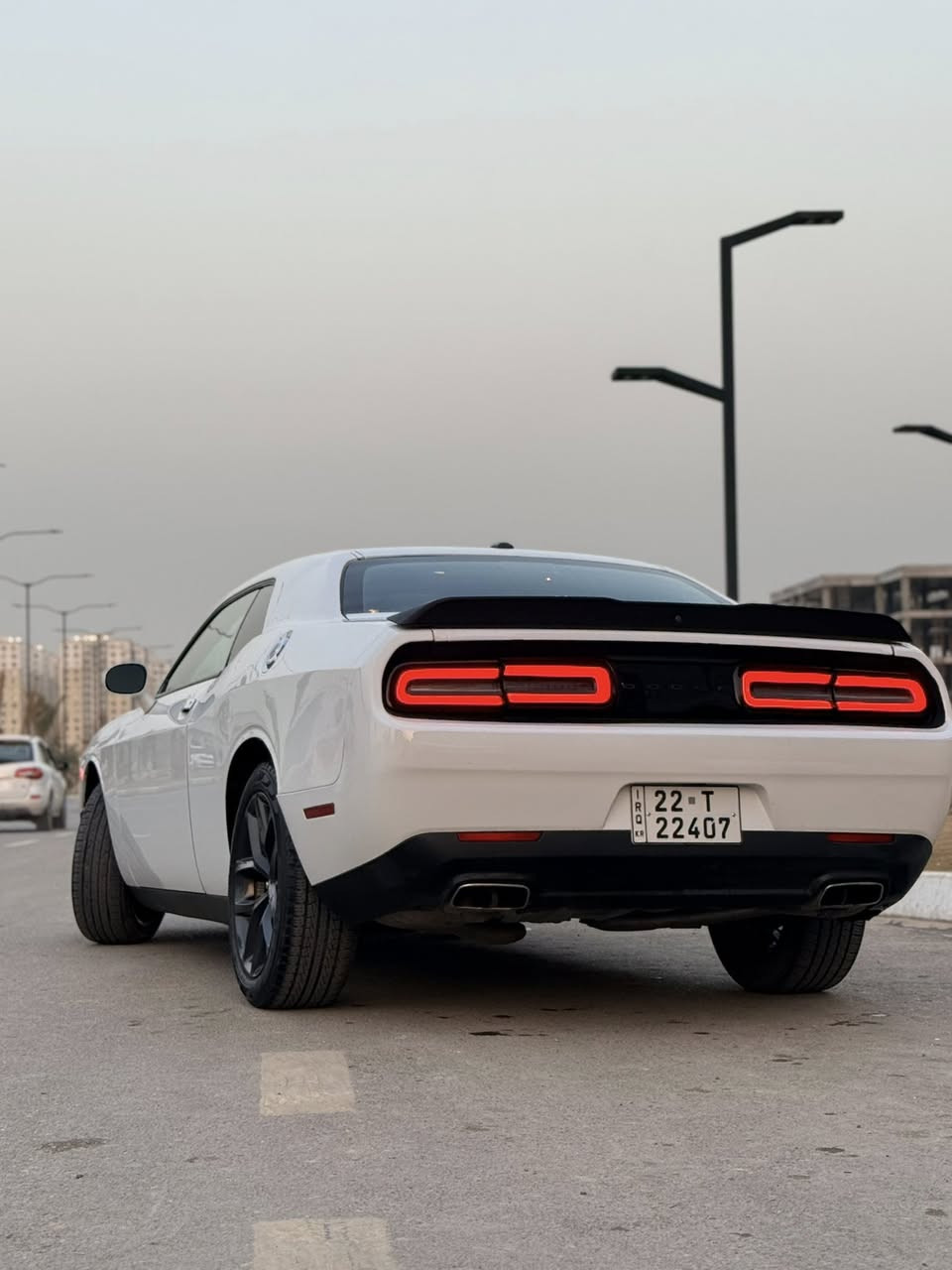 سلام عليكم
بيع او مراوس 
جالنجر ٢٠٢٣ SXT 
Last call 
مواصفاتها معروفة عادية
السيارة ٣ قطع صبغ 
جاملغ وبنيد امامي 
وجاملغ خلفي 
بدون دواخل لغد شاصي سليمات 
ايرباكات ضاربة 
رقم أربيل تحويل او وكالة 
بغداد حي الحسين 
***********
صور الحادث بالمنشور
