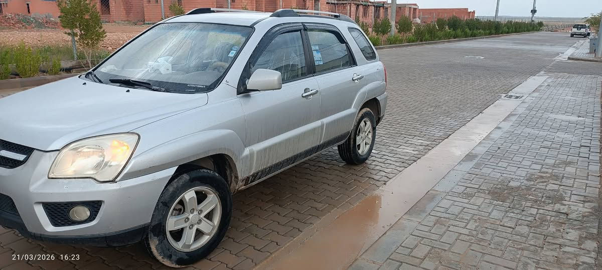 السلام عليكم كيا سبورتج خليجي  موديل2009 
كفاله عامه مكينة كير حداديه تبريد 
 رقم سليمانيه 
 وكاله أو تحويل السعر 120 
بي مجال  استفسار 

***********
