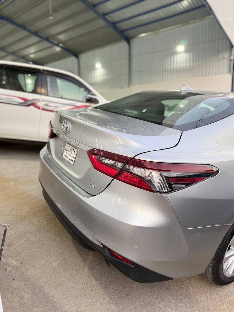 كامري للبيع فقط  2023 LE
ضرر جاملغ وباب سايق صبغ فقط 
ماشية 34 km بدون دواخل وشاصي سياره صفر ما مرقمه السعر ١٦٨ $ 
اي استفسار اتصل وتدلل ***********
