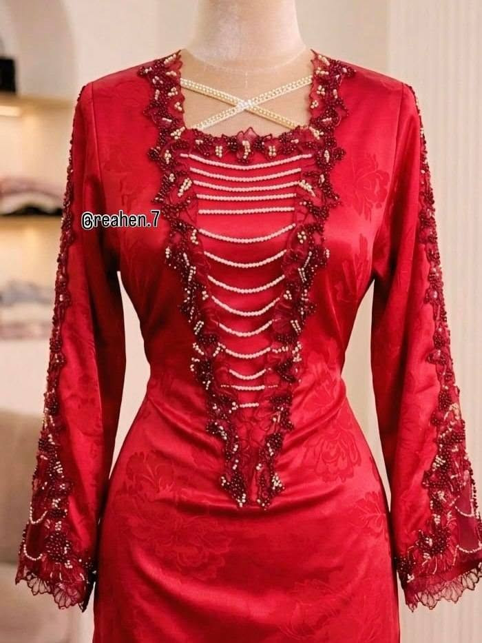 ترند الموسم 😍♥️ 
فستان صيفي يجمع بين الاناقة و الرُقي 🫰🏻

-خياطة حسب الطلب
- توصيل بغداد وجميع المحافظات 
 #خياطة #خياطة_حسب_الطلب #ملابس #ملابس_نسائيه #اكسبلور #تصميمي #بغداد #الحسينية #خياطة_رياحين #خياطة_حسب_الطلب #ازياء #فساتين
#خياطة #تصميمي #تصويري📷 #اناقة #صيفي


**إذا كنت صاحب هذا الإعلان وتريد حذفه لأي سبب، رجاءا أرسل رسالة إلى الدعم الفني**