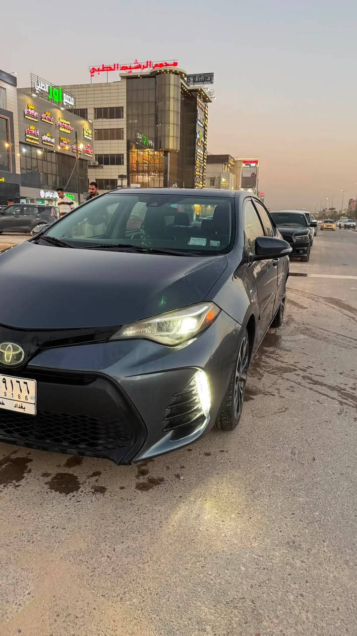السلام عليكم 
كورلا  XSE  فول الفول 
موديل 2018
وارد امريكي
ماشيه 57
حادث جدا بصيط جاملغ وبنيد 
سياره جديده واحله من الصور ماناقصهه اي شي 
رقم بغداد بسمي مداور مباشر 
مكان السياره حله شارع 60
السعر 140 وبيهه مجال ‏
***********
