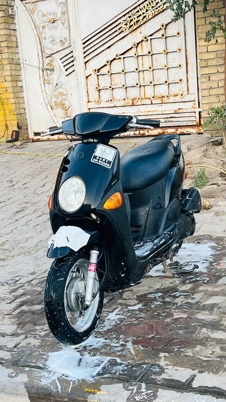 سلام عليكم شباب دراجه للبيع مكفوله كفاله عامه وشرط ع فحص الدراجه ما متعوبه بس مبدل بيها سلف وفيتبم الاصلي من بغداد الدراجه ما متعوبه المكينه ما مفتوحه  برغي واحد ما مفتوح بيها تجي وتفحص عنوان :ميسان
السعر :850 وبيها مجال
رقم : ***********
