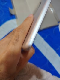 آيباد ٩ • ٦٤ • بضمان