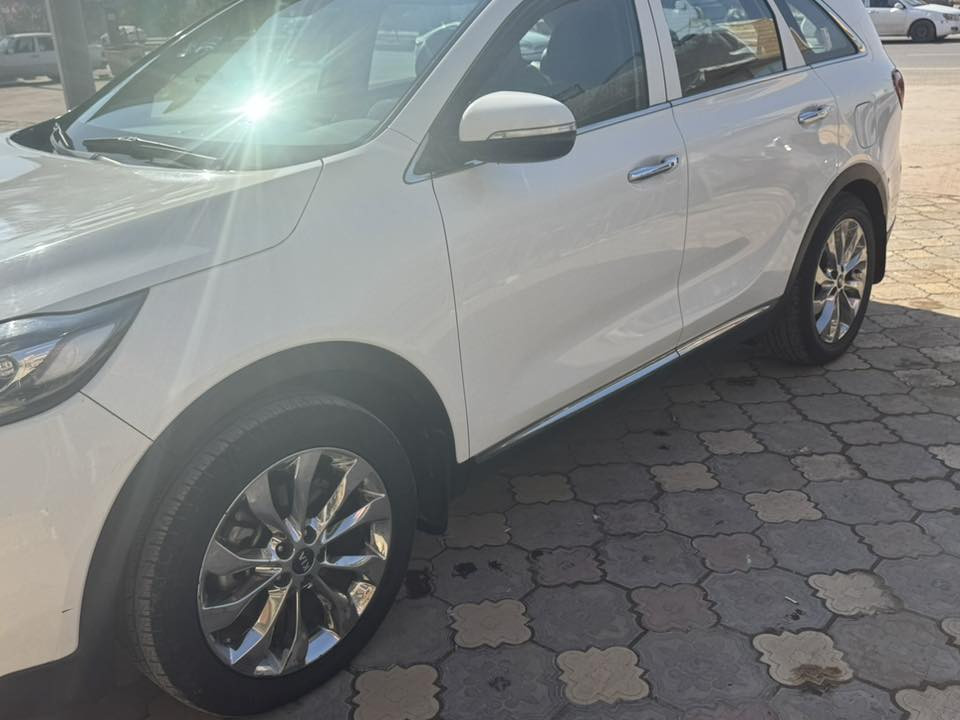 سورنتو ٢٠٢٠ خليجي ٦ سلندر سيارة ماشية ٩٣ الف 
سيارة نضيفة كلش بيهة بارد كلش صغير وباقي مكفول 
مكان سياره بعقوبة القدس التصال ***********
