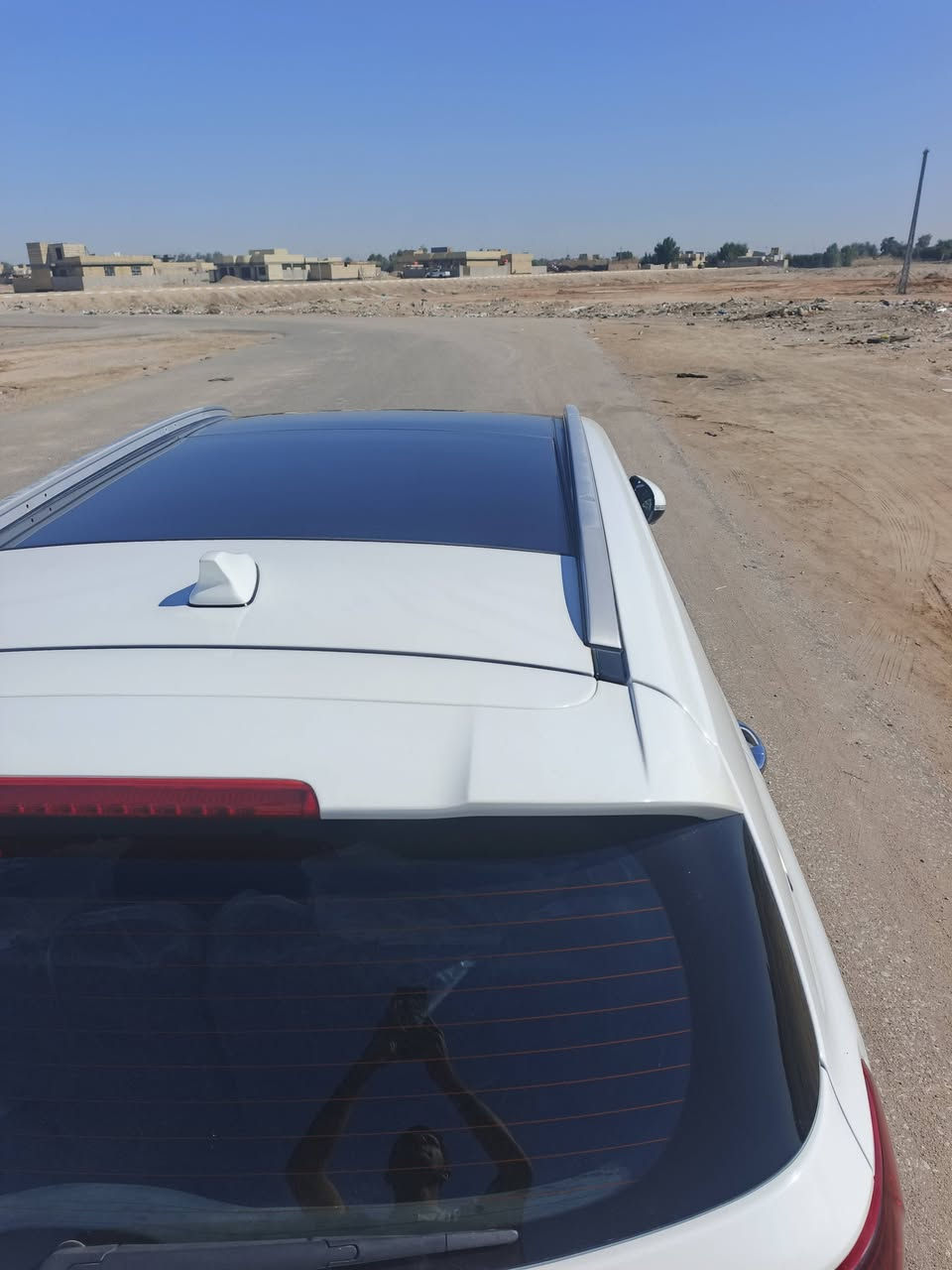 السلام عليكم.... بيع او مراوس 
سورنتو 2020 رقم بغداد خليجي ام الاربع كامرات

سياره مكفوله م̷ـــِْن الصبغ والضربه يعني كفاله عامه

سياره معروفه بمواصفاته

تخم تاير حداديه سياره جاهزه م̷ـــِْن كلشي

داخل جلد + كشنات تدفئه تبريد
محرك 6v 3600 

مكان السياره / بابل / ناحيه الشوملي

للاستفسار / ***********
