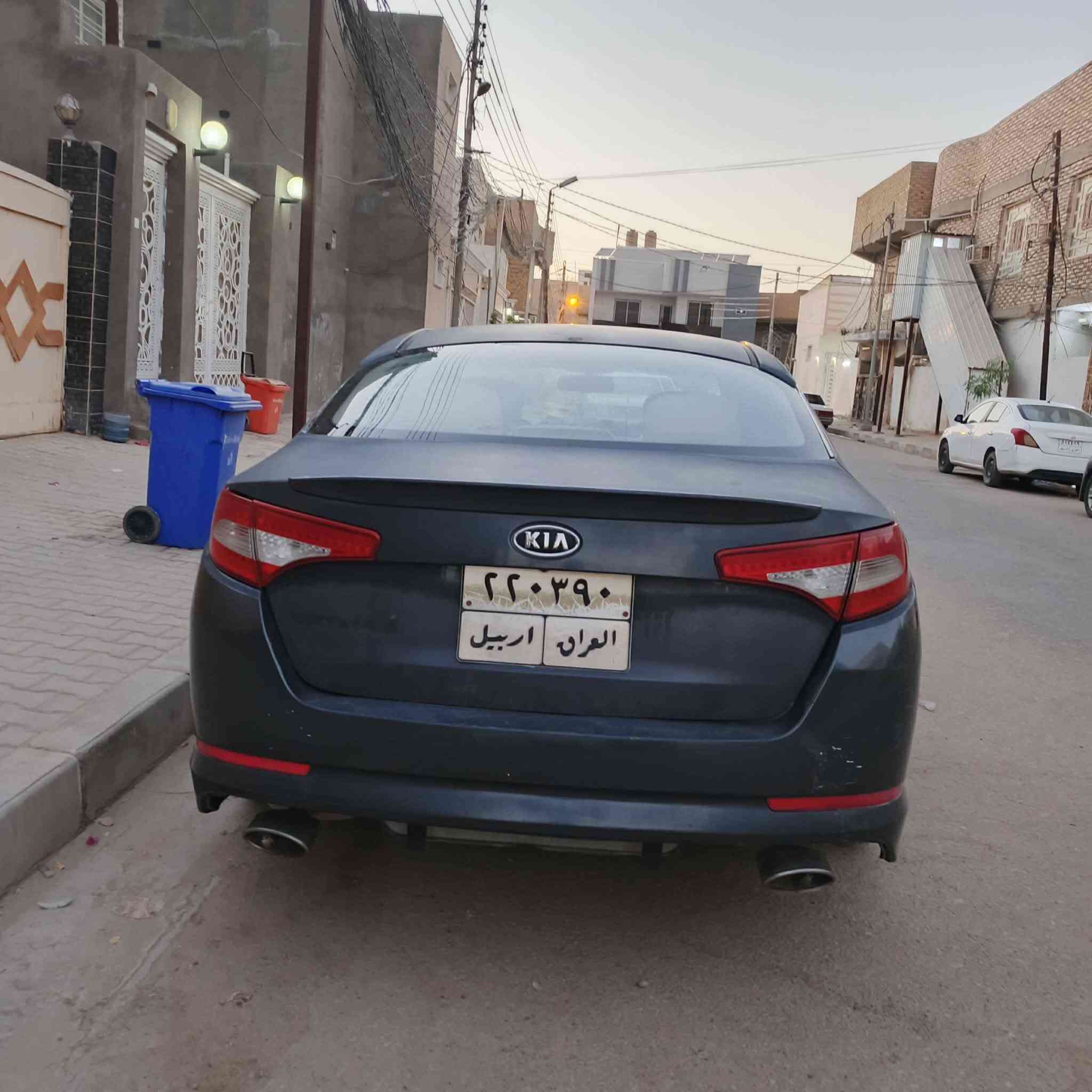 اوبتما ٢٠١١ لون نفطي
مكينه ٢٤٠٠ 
تبريد قطعتين تبريد بيانو ثلج
بصمه 
تحكم بالسترين 
مثبت سرعه
ادامة لمنضومه البنزين
حدادية تمام 
السيارة بيها جراد مثل ما موضح بالصور
مكفولة من الصبغ 
رقم اربيل تريد تحويل تريد وكالة 
سعرها ١٠٥ وبيها مجال للشراي 
*********** سجاد خط ووتساب
*********** ماهر
