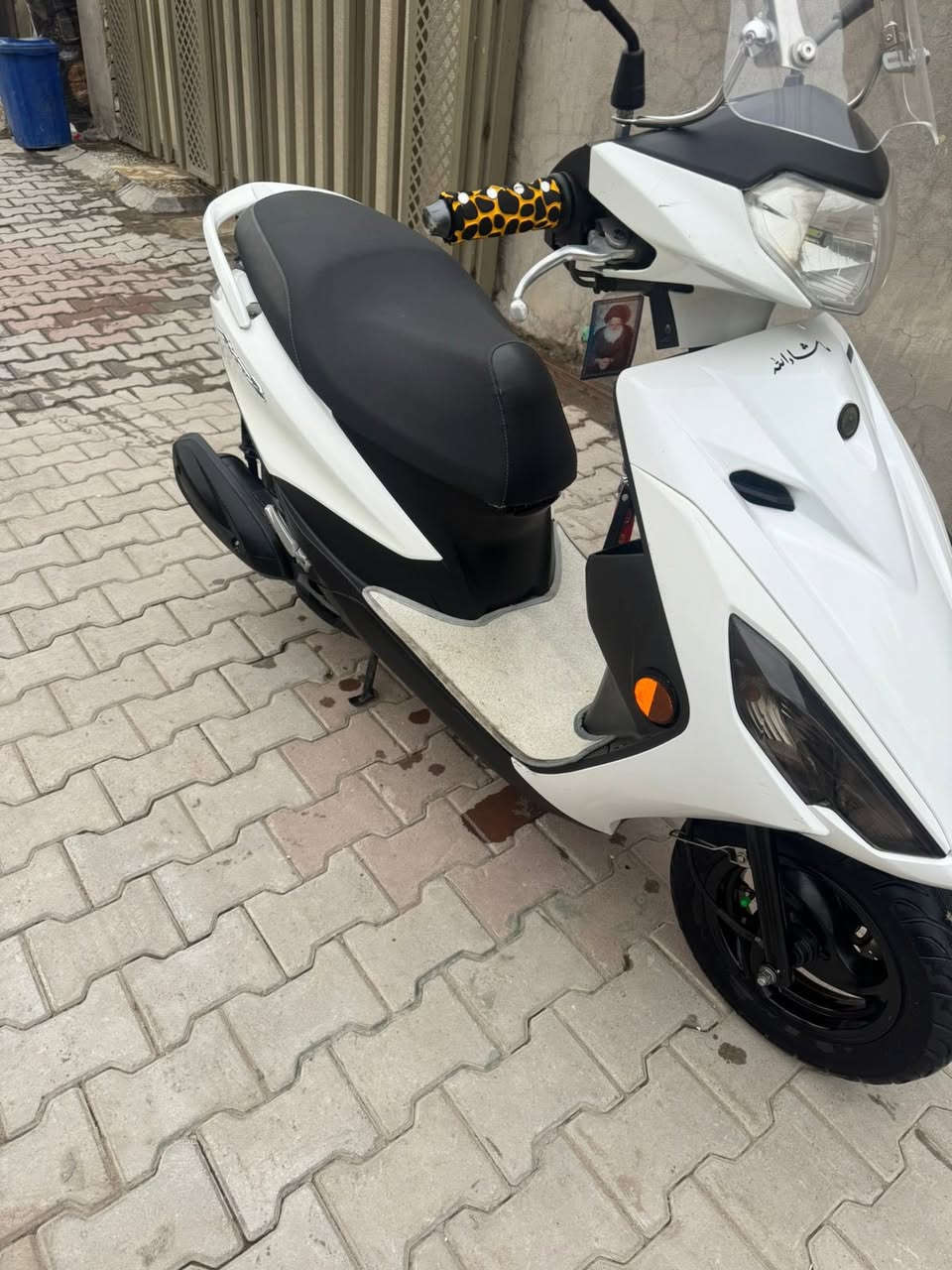 سلام عليكم دراجه الكزز زت دراجه نضيفه كلش وكفاله عامه برقي ما مفتوح بيهه بكان دراجه بغداد جسر دياله القديم لاستفسار تصال ت رقم ***********
