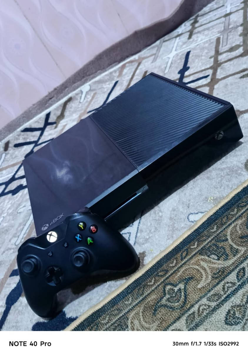 السلام عليكم
جهاز xbox one fat الذاكرة 1T تيرا
و ياه يدتين
و الشاشة و الميز و ups 850 للبيع
قيم و اخذ


**إذا كنت صاحب هذا الإعلان وتريد حذفه لأي سبب، رجاءا أرسل رسالة إلى الدعم الفني**