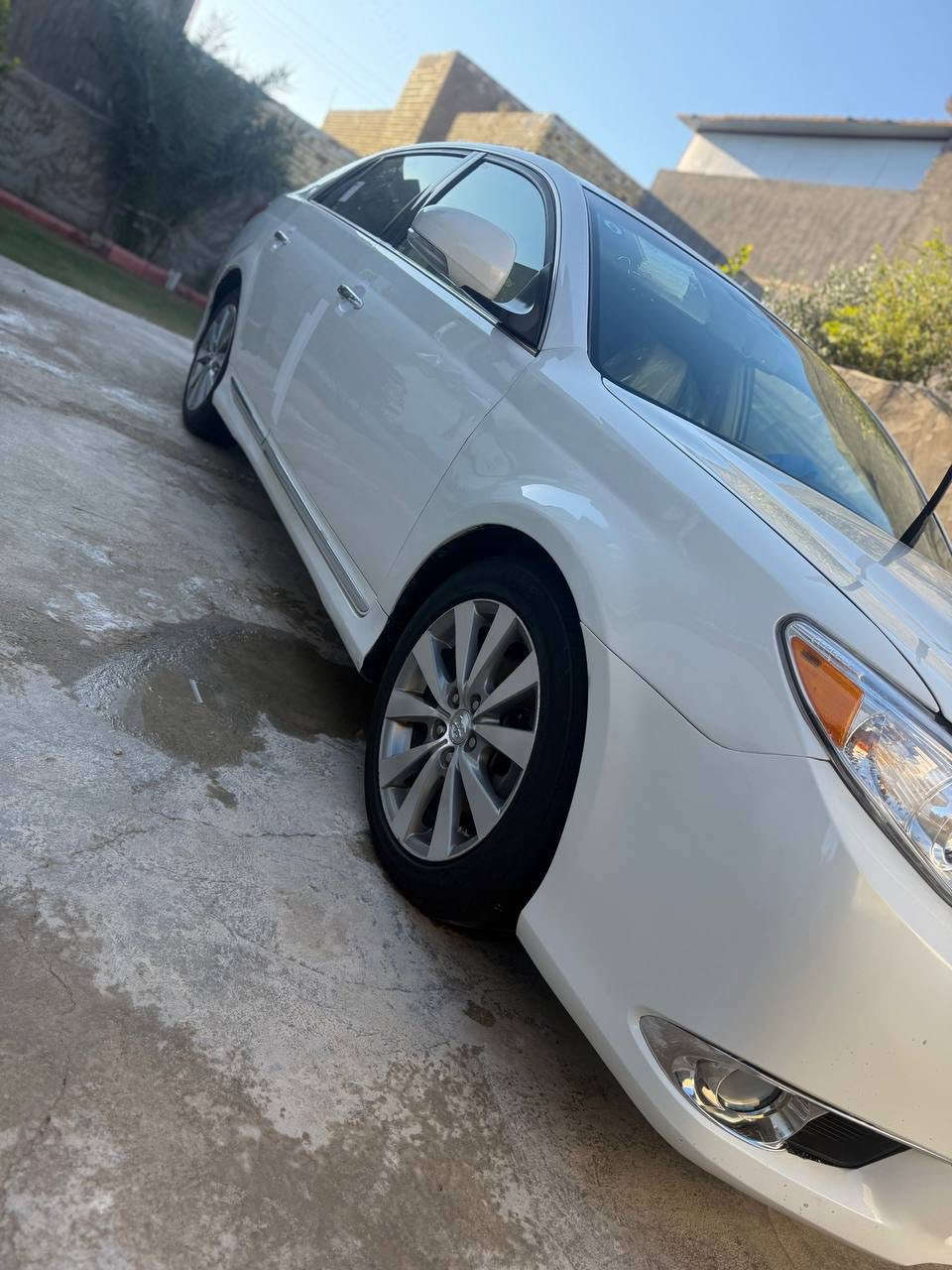 افلون 2011 خليجي لمتد 
رقم بغداد دولي بسمي هزه  وسنويه جديده 
تحويل مباشر 

فول 1/1
5 بصمات تشغيل +ابواب 

فتحة سقف اسلايت 

تبريد قطعتين 

اشاره ترحيب 

5 ويل كب +تخم تاير ياباني جديد
 
حداديه جديده 100‎%‎

منضومه زنون عالي ناصي +بلوجكتر 

غرفه جديده بالكارتون كهربائيات كلهه شغاله 

سياره جديده واحلى من الصور 

مكينه كير مكفولات 

اي نقص بالسياره ماكو جاهزه للأخير 

سونار موجود بالمنشور 

مكان السياره محافظة واسط الكوت مركز مدينه 

 السعر 155
——————

***********
