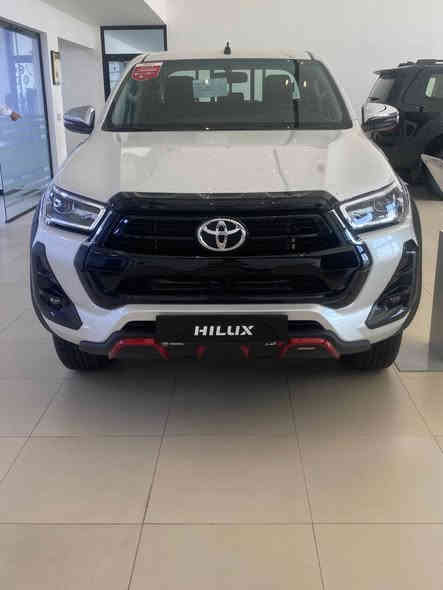 هايلوكس trd  ستة سلندر زيرو مماشية ٢٥ 
للبيع للاستفسار الاتصال عبر الرقم او الواتساب 
***********
