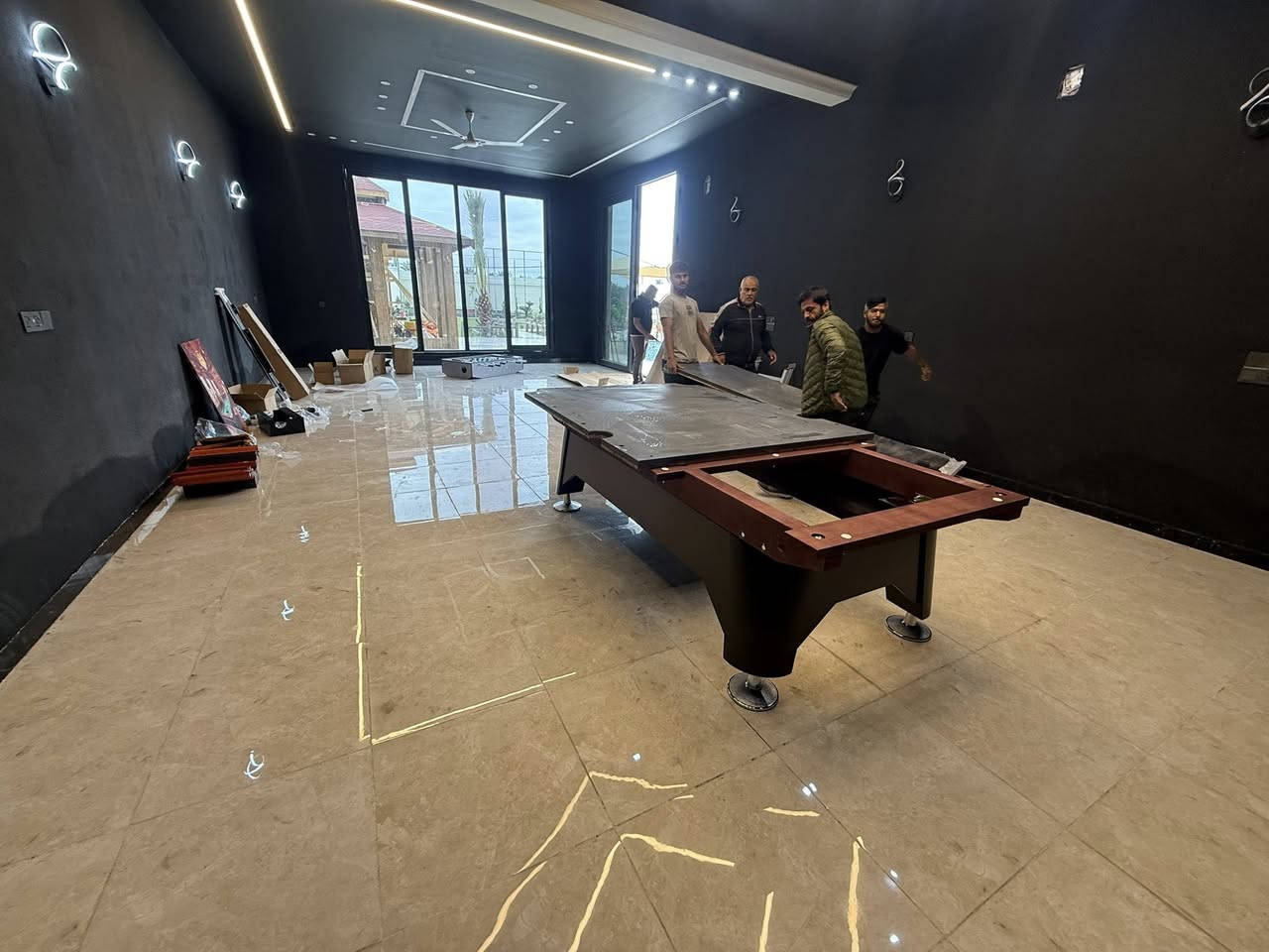 سوبر ماستر دبل شاصي نفخ جك مرمر فول واحد على واحد  للأستفسار ***********   واتساب عنوان بغداد حافظ القاضي ملاحظة يوجد طاولات بليارد مستعمل و الجديد وجميع مستلزمات البليارد وملحقاتة🎱
