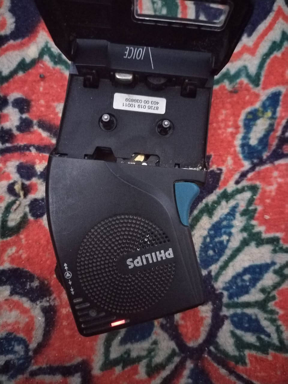 راديوات ومسجلات للبيع كل من راغب بالشراء يتصل خاص وتحياتي لكم جميعا
