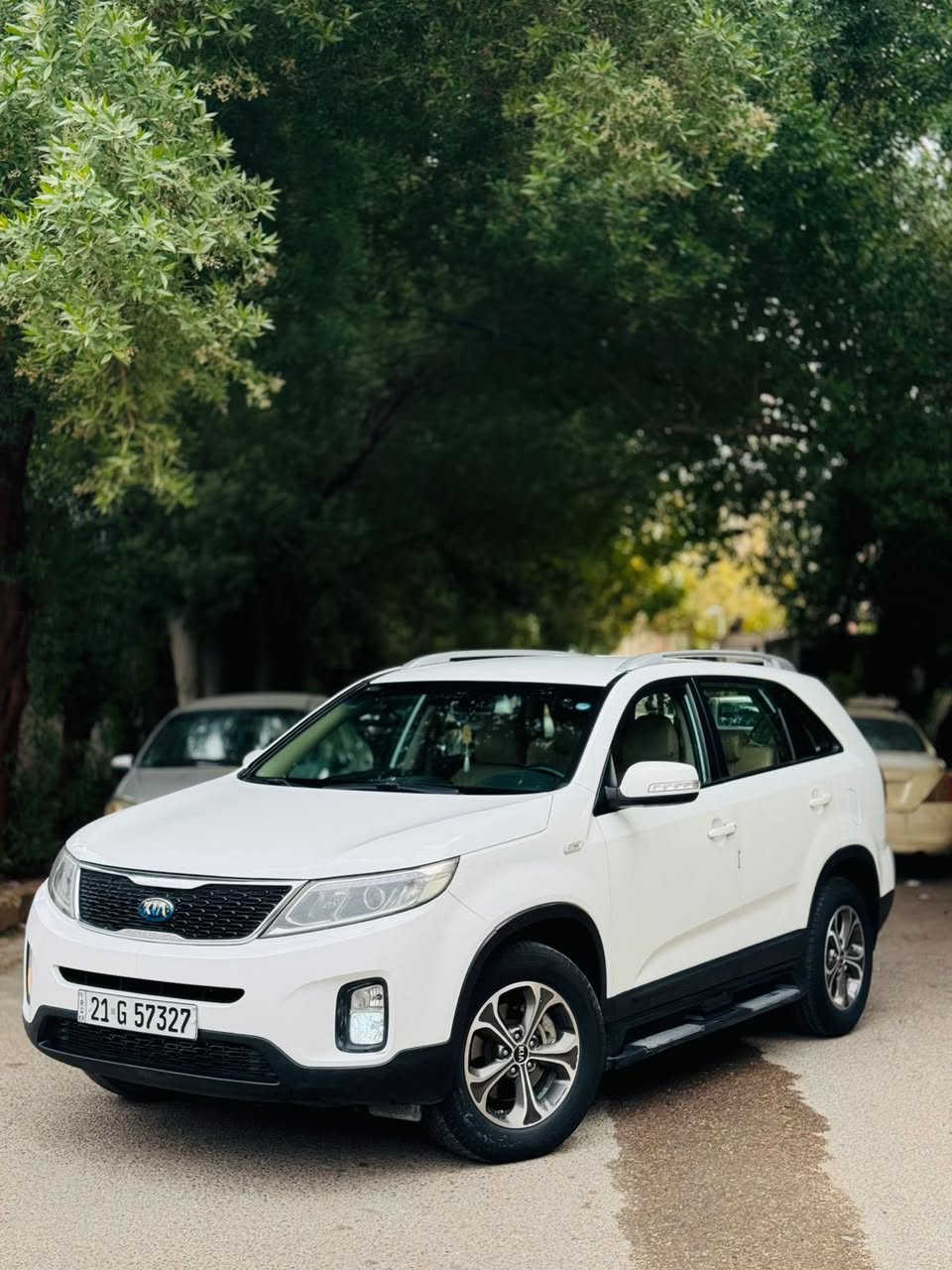 السلام عليكم
سورنتو 2013 خليجي 
مكينه 2.4L دوش
عليها منضومه غاز يعني انسه شي اسمه صرف 
٧ راكب السياره
٣ قطع تبريد
فول تحكمات سترين
حساسسات خلفيه
كامره دواره
نضام نزول منحدرات
اشاير مري 
كير مكينه تبريد صدر كله كفاله
بيها صبغ باب السايق وال باب الي وراها اثر شخط والباب الخلفي كلير ملاون 
رقم سليمانيه وكاله عامه ب اسمي
السعر 155 وبيها مجال 
العنوان بغداد الاعظمية
***********
