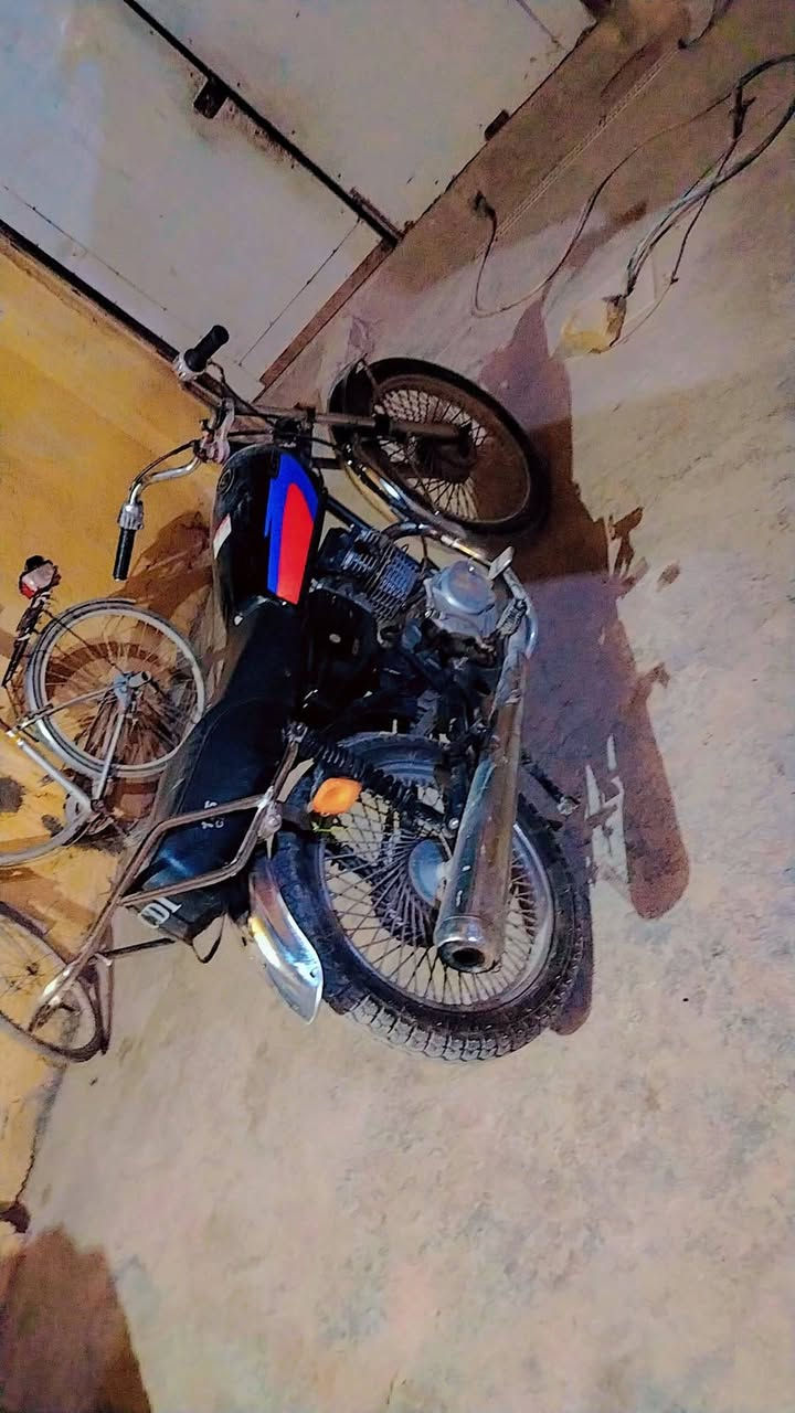 سلام عليكم درجه تايكر اربعه كير لبيع السعر 250


**إذا كنت صاحب هذا الإعلان وتريد حذفه لأي سبب، رجاءا أرسل رسالة إلى الدعم الفني**