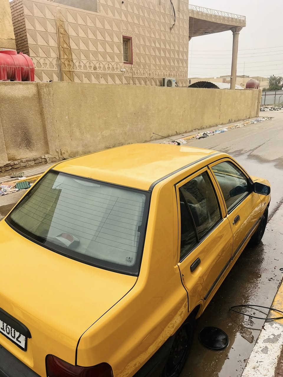 سايبا موديل 2015
رقم انكليزي مصفرة هيئة وغرامات 

مكفولة من الضربة والتبديل 

مكينة وكير شرط 

باتري جديد 

عينة وصينية جديد اصلي 

باور جديد 

شواصي كلة جديد 

برانكيت جديد

اللغد اليمنى واليسرة جديد

السيارة ماناقصها شي بس شوية خياسات بالباب بيها 

***********

السعر 37وبيها مجال
