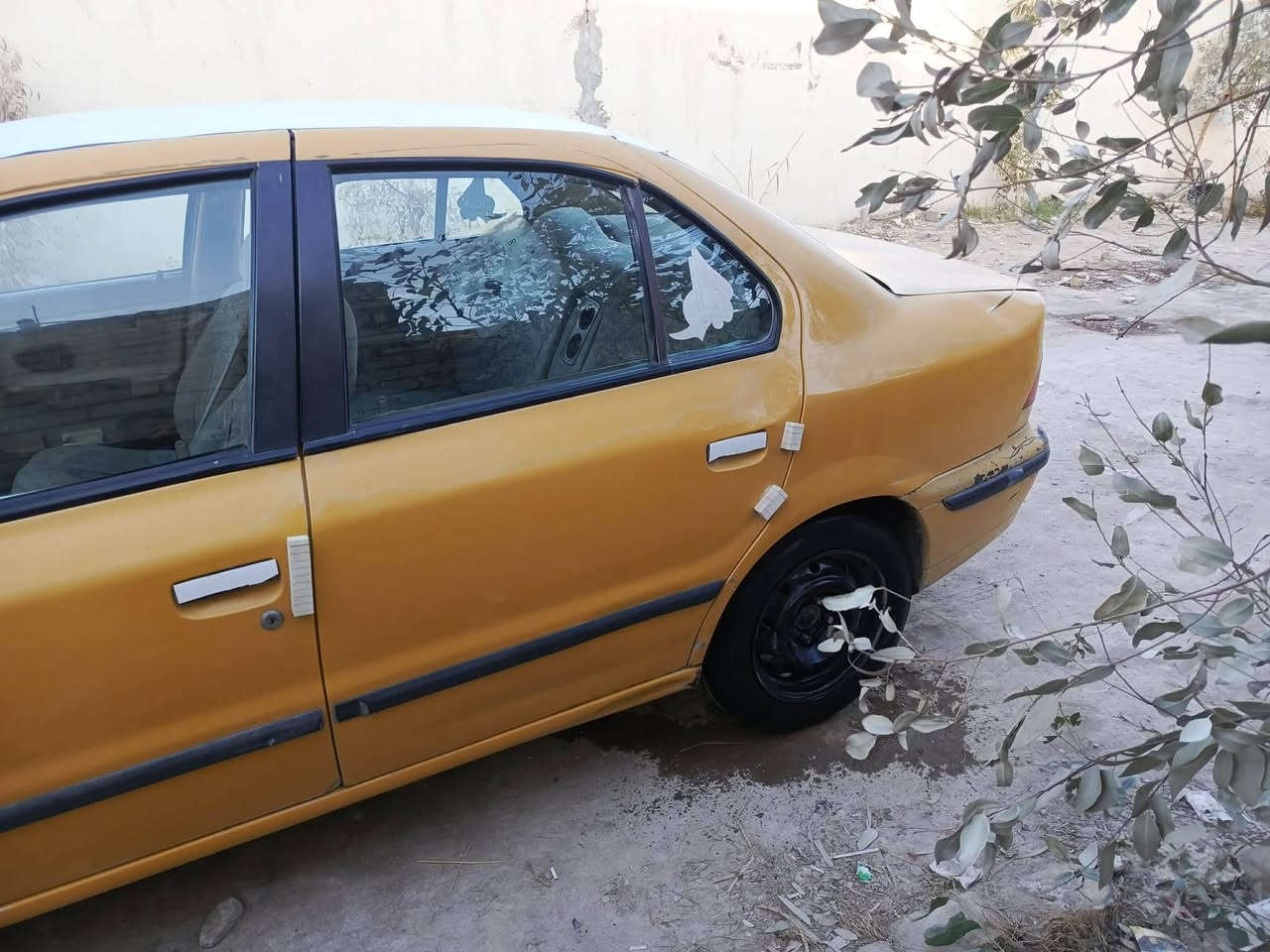 سلام عليكم سمند موديل 2012 رقم ميسان تحويل مباشر سعر 25 وبيه مجال ***********
