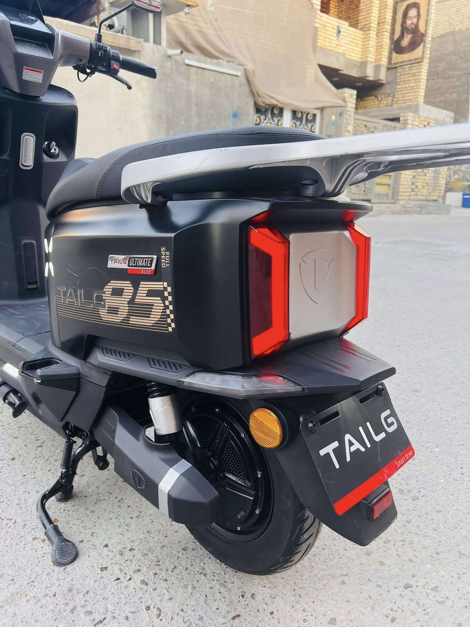 السلام عليكم..دراجه _الريان _تالج_TAILG..الشكل الحديث...دخول جديد 2026.. ...لدات امامي ..خلفيه..جانبيه..مخرج USP...تشغيل _بصمع_..
عدد البطاريات _6_ الحجم الكبير وكالة TAILG...الملف _2000W_..عدد التحويلات..1..2..3..نظام_ARS...شاحنه اصليه تدعم الشحن السريع والأيقاف الذاتي عند امتلاء البطاريات..
السعر (775) قفل ...مكاني بغداد الزعفرانيه
الشراي يتصل ...***********
