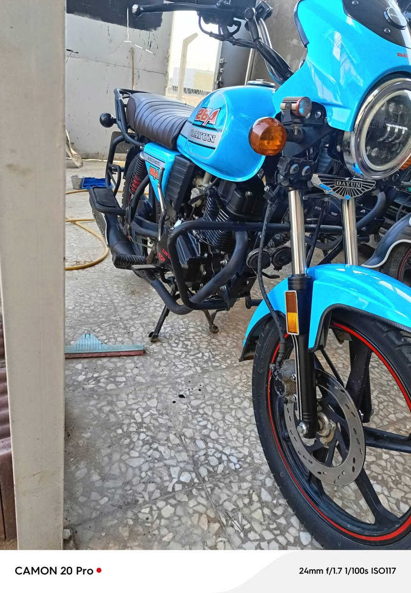 السلام عليكم دائما موديل 24 طالعه بال 25 دراجه جديده وبرغي ما عايزه رقم اربيل مكاني النجف سعر1900 وبيها مجال ***********
