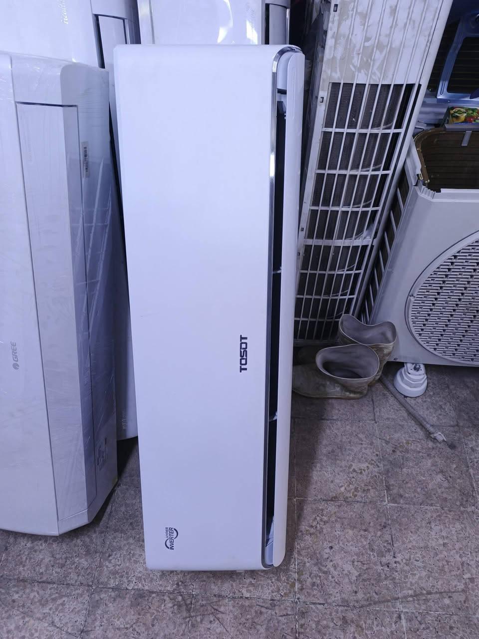 سبلت توست انفيرتر 
انفيرتر انتاج ٢٠٢٥ 
الجهاز ابلادي ع وضع الشركه 
سعره ٧٥٠ 
***********
