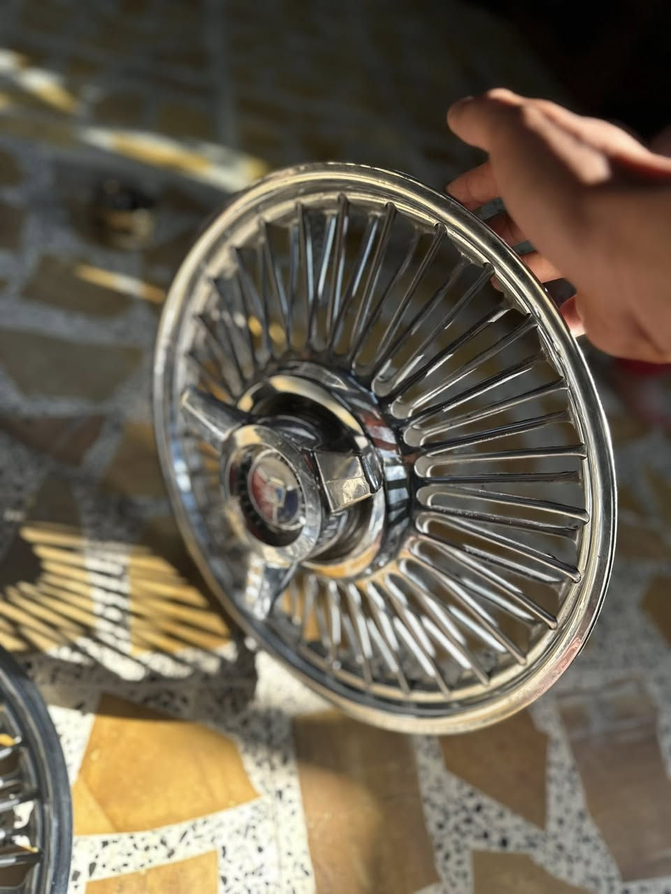 كبات كلكسيات حجم 14 نضافه كدامك لامعوجات ولامصلحات
اصلي مو مجدد السعر 675 الف
مكاني بغداد ***********
