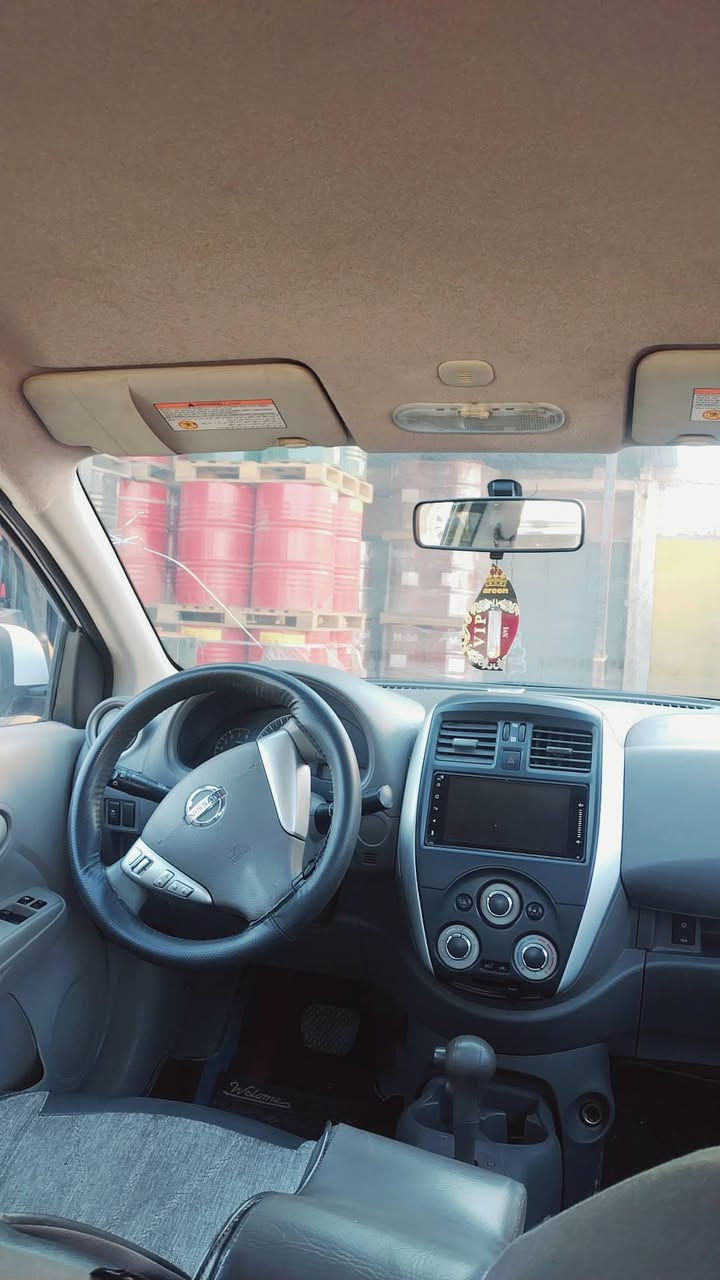 السلام عليكم سني هندي موديل 21 اربيل سنويه منافذة باسم شركه السيارة بدون صبغ وتبديل ماشيه 92 السعر 112 عنواني بغداد الغزاليه ***********
