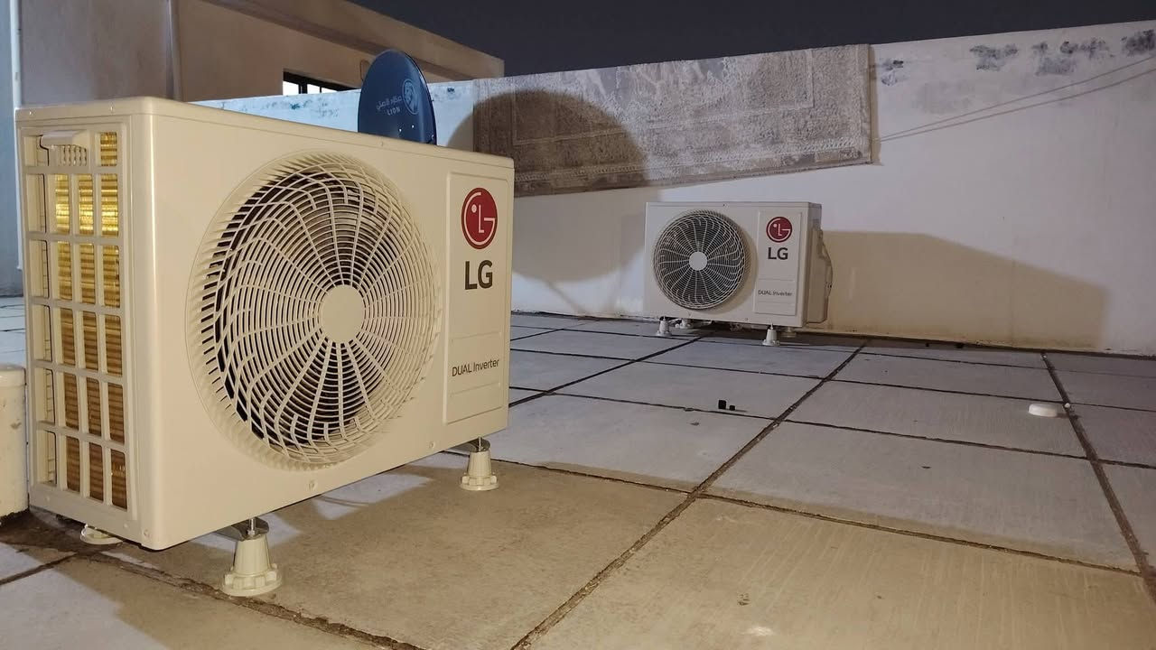 ❄️ خـلّي بيتـك شـلال بـرودة! ❄️
***********

​تعبت من السبلت اللي يشتغل بس "صوت" بدون تبريد؟ الحر زاد والكهرباء ما ترحم؟ لا تشيل هم، الحل يمنا!

​يقدم لكم [اسم ورشتك أو اسمك] الخدمة الأسرع والأضمن لصيانة وتنظيف كافة أنواع السبالت (الكونتوري، الجداري، والباكيج).

​لماذا تختار خدماتنا؟

​تنظيف عميق (Full Service): غسل القطعة الداخلية والخارجية بأحدث أجهزة ضغط الماء وبدون أي فوضى في المكان.

​شحن غاز أصلي: تعبئة غاز عالي الجودة لضمان أقصى أداء للكمبريسور وتقليل استهلاك الكهرباء.

​تصليح كافة الأعطال: معالجة تسريب الغاز، تبديل الكابستر، وتصليح الكارتات بضمان حقيقي.

​دقة في المواعيد: نعرف قيمة وقتك، نجيك للبيت بالموعد المحدد تماماً.

​💡 ملاحظة: الصيانة الدورية للسبلت توفر عليك فلوس الكهرباء وتطول عمر الجهاز!

​📍 مناطق الخدمة: [جميع مناطق كربلاء]

📞 للحجز والاستفسار اتصل بنا الآن:

[***********]

​[ورشه التسامح لتبريد].. صيفك ويانة أبرد! 🧊✨

