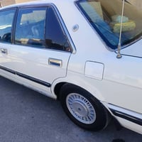 سيدان • ١٩٩١ • محرك ٢٥٠٠