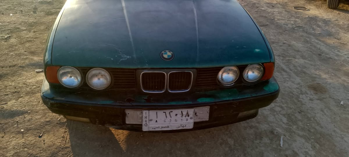 اسلام عليكم bmw حجم 520 رقم ديالا الماني صاحبهه متوفي اتعهد من كلشي محرك مفتوح كير عادي مكفولات حداديه زينه كهربائيات جاهزه مال جني مكان الرفاعي السعر 21 مجال بسيط ***********
