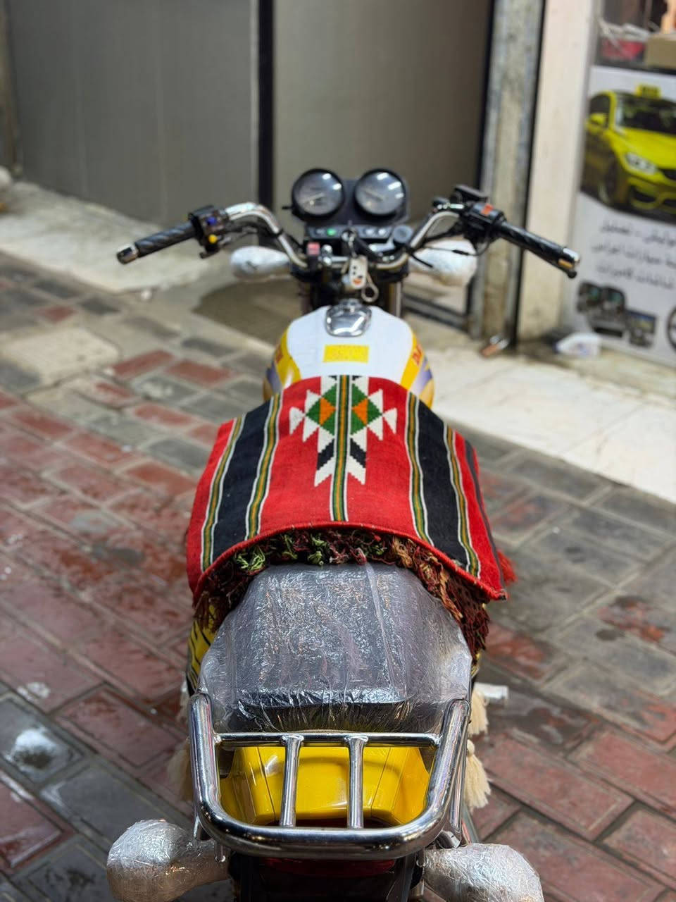 🔹مستعجل علبيع اليكسر بسعر يسمع حجي ميعجبة🔹 
السلام عليكم
دايون مديل 2023 ثامر خلخال 🍋لون مميز ليموني🍋 اوراق اصولي كامله وصل معرض بسمي كهربائيات كلها شغاله  صالنصه ستيل اصليه الدراجه ما ماشية ولا مشتغلة الدراجه كفاله عامه من كلشي محرك اخرس ما مفتوح شرط شلعه ومعدل
سعره 1475 وبيهه مجال كلش قليل حك الجية
عنواني كربلاء حي الميلاد
***********
