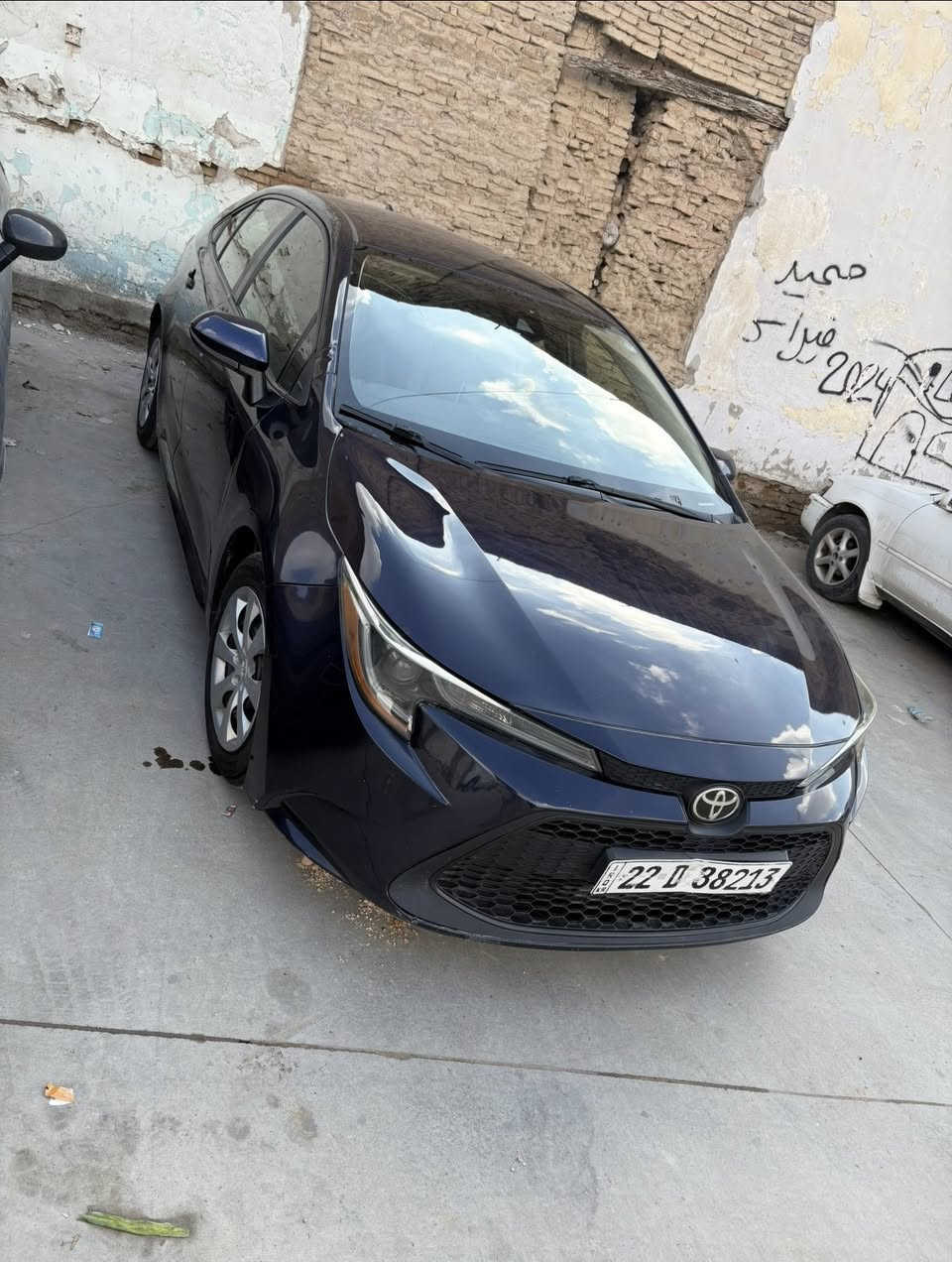 السلام عليكم ورحمة الله 🌟

🚗 Corolla LE 2021 💥
نظيفة جداً واستخدام شخصي 

🔹 ممشى 50 ألف ميل فقط
🔹 حادث خفيف جداً موضح بالصور
🔹 كفالة (مكينة + كير + تبريد تدفئة + حدادية)
🔹 رقم أربيل باسمي – شرط تحويل مباشر
🔹 سنوية جديدة + هزة جديدة

✨ مواصفات LE (فول تقريباً):
✔️ رادار أمامي
✔️ مثبت سرعة
✔️ قيادة ذاتية (Lane Assist)
✔️ Auto Hold
✔️Auto stop
✔️ فول تحكمات ستيرن
✔️ شاشة معلومات وأعطال
✔️ كاميرا خلفية + شاشة كبيرة
✔️ لايت زينون أوتو صعود/نزول
✔️ جامات أربعة أوتو
✔️ تبريد بيانو

📍 الكاظمية / جكوك

💰 السعر 14,200$
(مجال بسيط)

⚡السيارة جداً مناسبة مقارنتاً باقرانهة

📞 للاستفسار اتصال مباشر
***********يوسف
