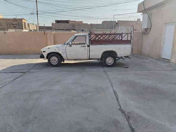 بكم تويوتا 1982 شرط التحويل السعر 22 ورقه وبيها مجال اتصل فقط اني مكلف بالنشر ***********
