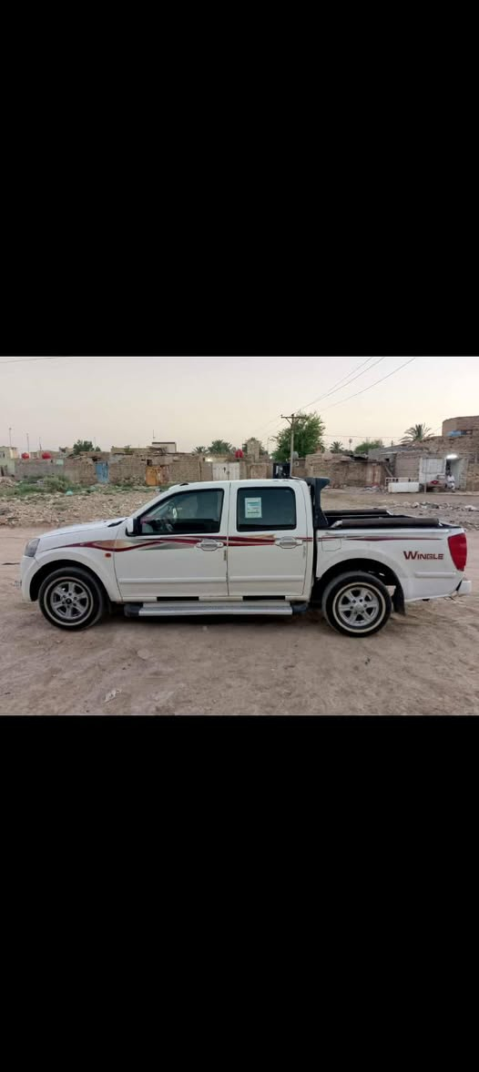 سلام عليكم 
كريت وال 2017 متجايه 
مكينه وكير وحداديه وتخم تاير كله شرط 
كهربايات كله شغاله تبريد شغال 
رقم واسط سنويه مجدده 
السعر 58 وبيه مجال 
مكان السياره الديوانيه قضاء الحمزه الشرقي


**إذا كنت صاحب هذا الإعلان وتريد حذفه لأي سبب، رجاءا أرسل رسالة إلى الدعم الفني**