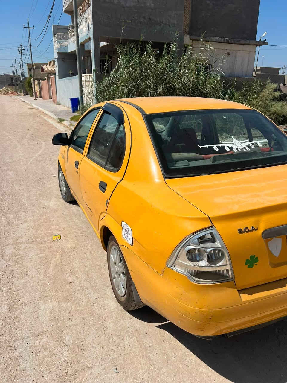 طيبه 2015 جاهزه تبريد شغال راعيه بغداد شرط المداور بيها جاملغ وباب مبدل وجاملغ معمر تخم تاير جديد سعر 36 وبيها مجال بسيط ***********
