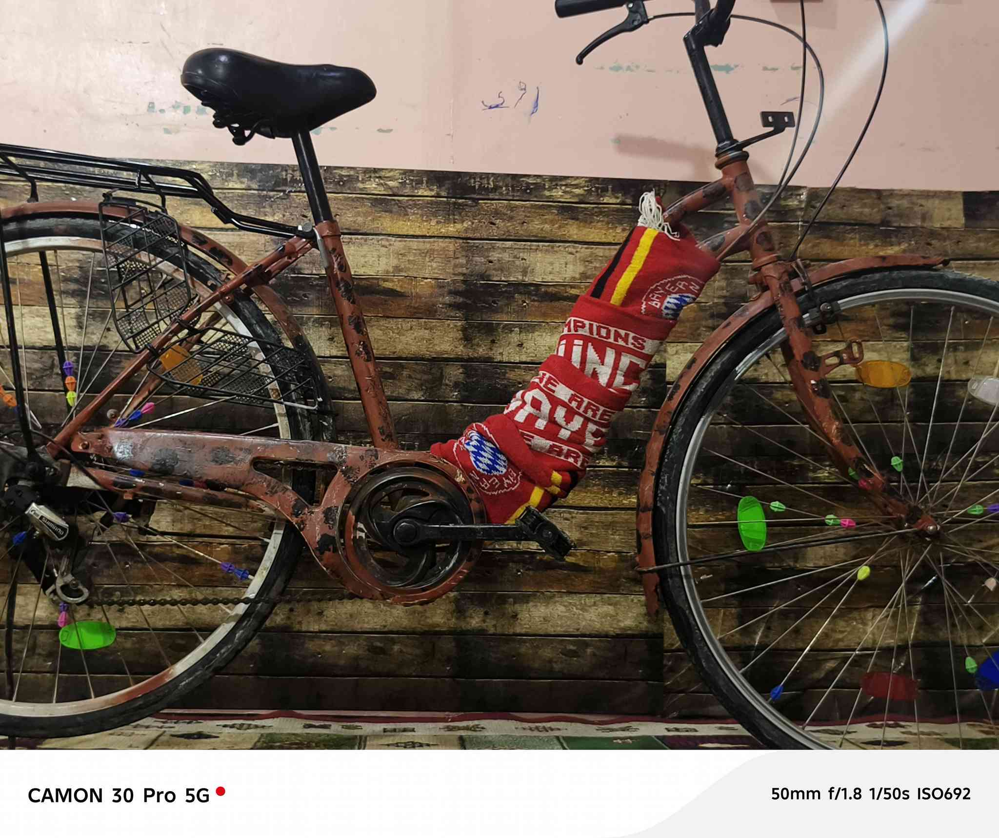 سلام عليكم بايسكل للبيع ياباني اصلي مختوم مكان نجف وسعر 50 وبي مجال


**إذا كنت صاحب هذا الإعلان وتريد حذفه لأي سبب، رجاءا أرسل رسالة إلى الدعم الفني**