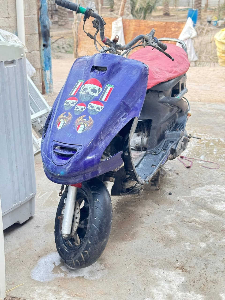 دراجه فراشه للبيع مكينه منزلينها حاوه ب350وبيهي مجال بصيط المكان ابو الخصيب نهر خوز***********
