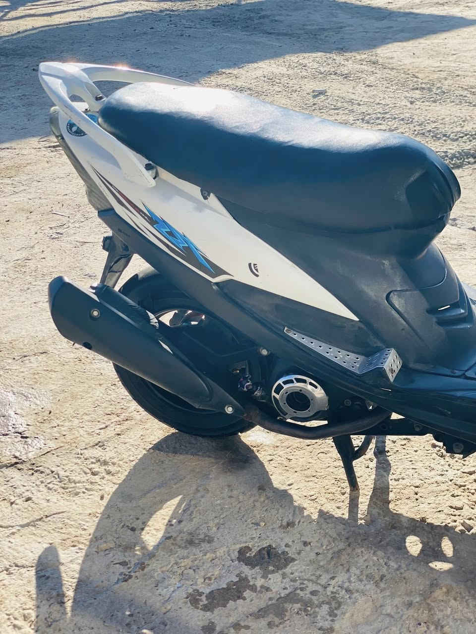 ماكس عدلة بوشة ٥٥ نص نكرة طيارة دراجة كفرات مختمة بس مو مطابقة مكينة لا تبخير لا تنقيص ترايهة احلة من الزيرو علة إيدي ظابطهة سعرهة ٤٥٠ ربع غير هل سعر والله مابيع لحد يصر براسي يدور مكفول ابيع هل موجود تجي تفحص وتقتنع تشتري تصعد شارع بعد مارجعهة مكاني شيشبار يم مطعم بحر نجف ❤️💕 ***********
