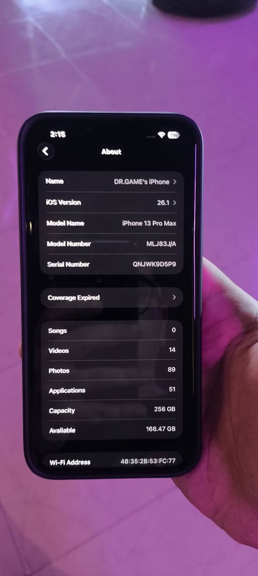 iPhone pro max13 :النوع
السعة 256 GB

اللون فضي

الحالة: نظيف جدا / استعمال شخصي

البطارية : 94% غير مستبدلة ولا مرفعة 

كلشي شغال %100 (بصمة) - Face ID - كاميرات - شبكة)

ما مفتوح ولا مصين

مع الشاحن / الكرتون (إن وجد)

السعر : 700 قابل للتفاوض )

الموقع : الطويسة شارع الجنة الاولمبية

للتواصل خاص أو واتساب ***********
