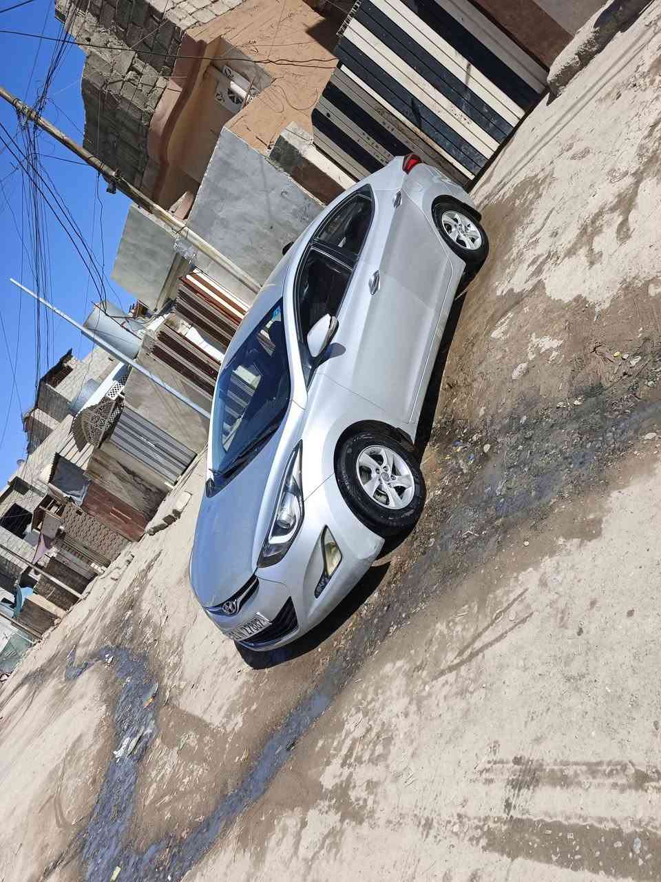 السلام عليكم افانتي موديل 2014خليجي كير محرك شرط طخم امامي خلفي  جديد السيارة جديده بيها تبد
 يل باب خلف السائق بدون ضرار فول مواصفات اليحب يتواصل عل رقم ***********
***********
