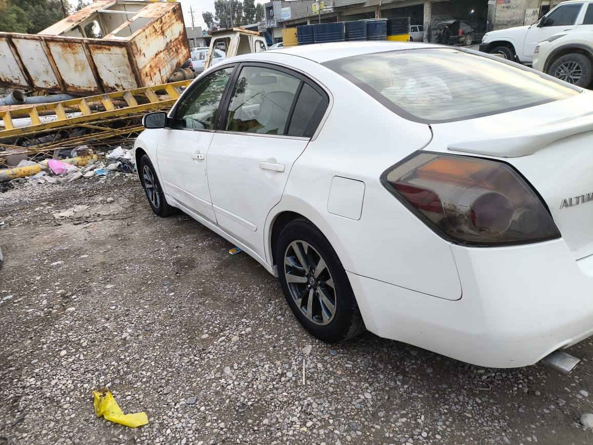 التيما 2008 خليجي ابيض صدفي
رقم انكليزي اربيل بأسمي لل 2030
3 قطع صبغ
كير مكفول و محرك جديد
***********
