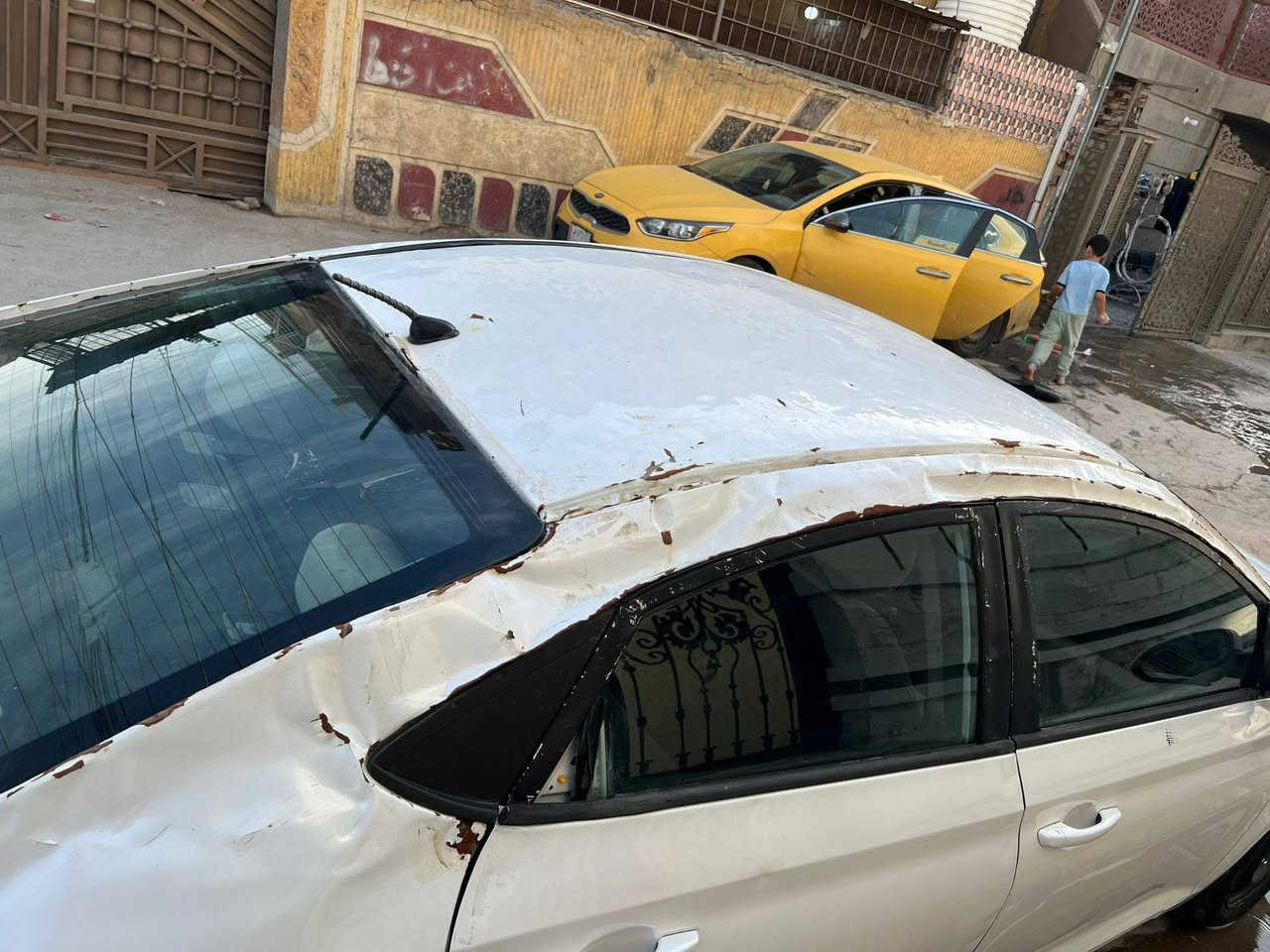 السلام عليكم
اكسنت   رقم انبار  تحويل مباشر بدون الغود كير ومكينة وتبريد شغال السبارة جاهزة وتمشي  السيارة بيه جفية وابيعها على حادثها بيع فقط ماشية قليل السنوية لغاية 28
العنوان بغداد الامين الثانية 
الاتصال ***********
الخاص مغلق مغلق
