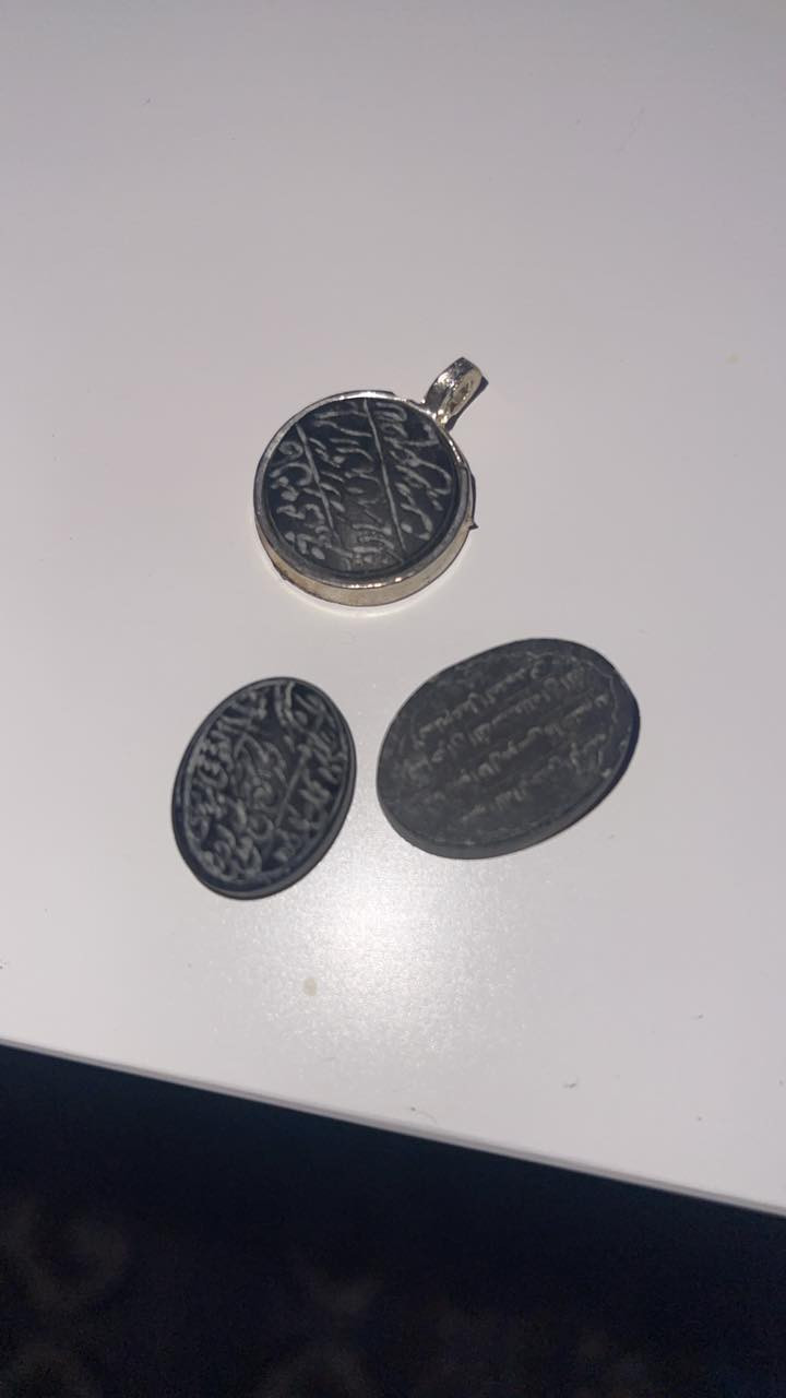 احجار كريمة للبيع


**إذا كنت صاحب هذا الإعلان وتريد حذفه لأي سبب، رجاءا أرسل رسالة إلى الدعم الفني**