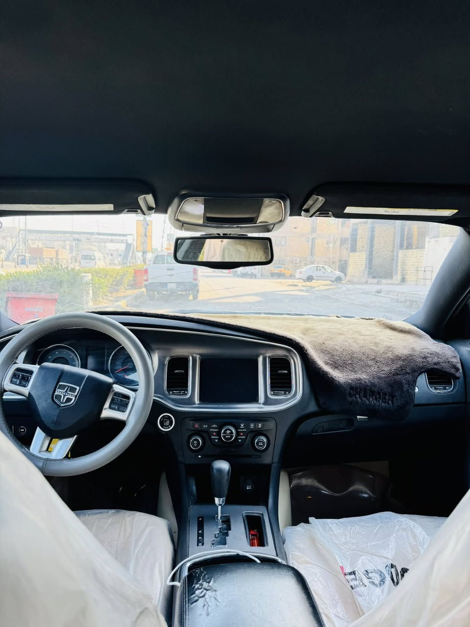 ‏يالله السلام عليكم
‏لبيع جارجر 11رقم اربيل 

‏مكينة 3600/توويل 

‏سيارة وارد كندي بيه بس صبغ باب خلف سايق  

‏

‏سيارة جديدة كلش  جاهزة من مكينة وگير حدادة تخم تاير تبريد اكسن ويل 18 بدون اي نواقص 

‏ 
‏السعر150 بيه مجال 

*********** ‏

‏
