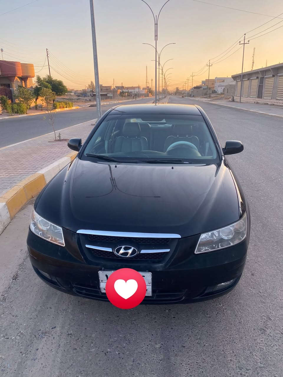 بسم الله الرحمن الرحيم
للبيع بسعر مناسب جداً 
سوناتا موديل 2008 (ادوات) گص جنطة 

محرك 2000 دوش شرط ✅
گير شرط ✅
صدر شرط ✅
تبريد ثلج ✅
السعر (38) و بيها مجال بسيط مكانها العلم
اتصل واتساب و هاتف ***********
