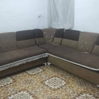 كنبات • قنفات • أثاث منزلي • ديكورات منزلية • غرفة معيشة • صالون