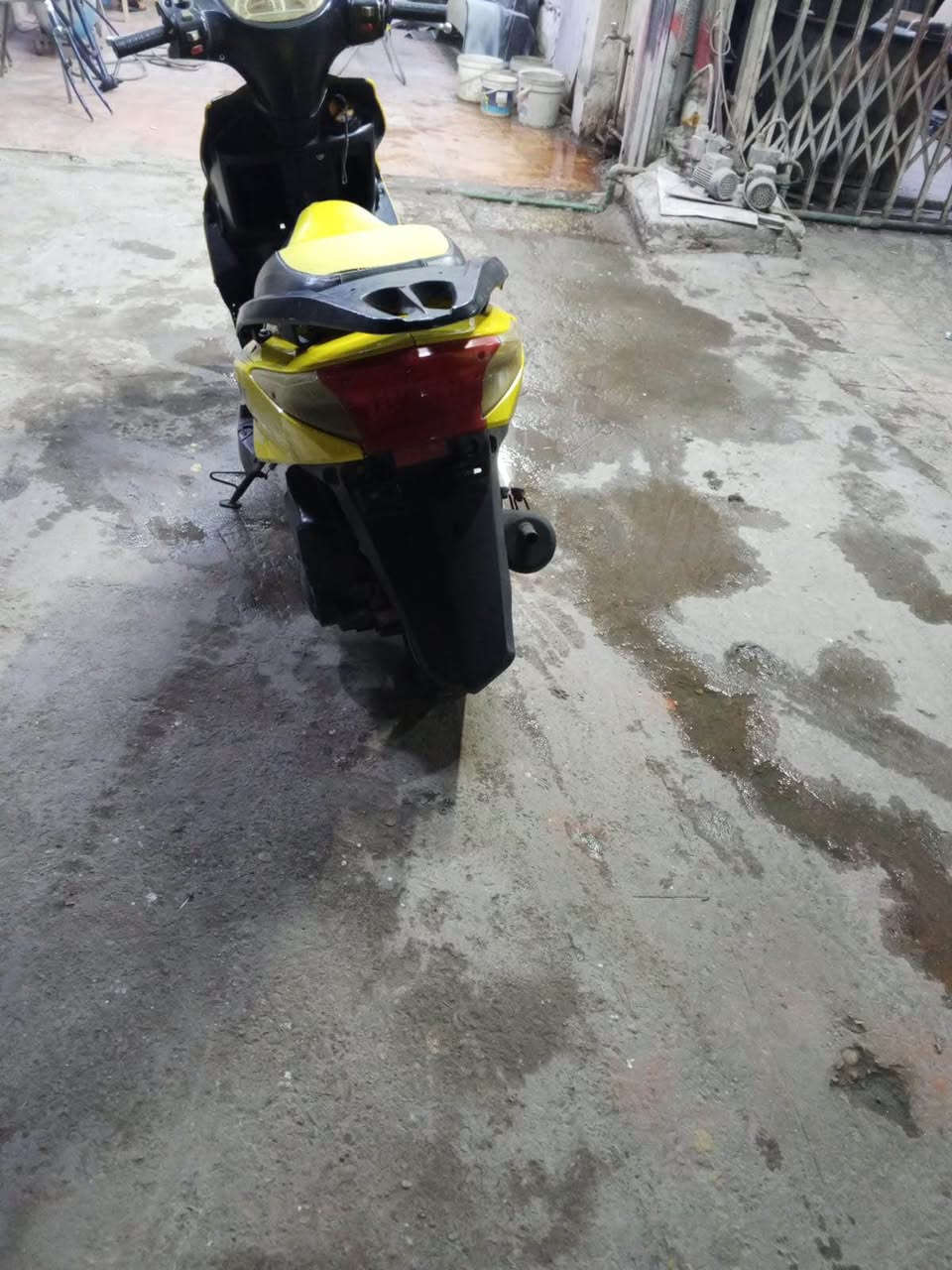 سلام عليكم سكنس صيني لبيع شغاله ء125قفل لحد يعامل *********** بغداد, العراق
