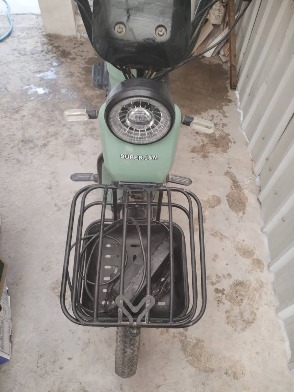 السلام عليكم دراجه شحن للبيع كلشي شغال ناقصه بس تاير جوبلس سعره 300 وبيه مجال واوكع سعر تاير جوبلس عنوان دراجه بغداد حي العامل قرب السوق الشعبيه للاستفسار تواصل خاص او هذا رقمي بي واتساب 7877813322


**إذا كنت صاحب هذا الإعلان وتريد حذفه لأي سبب، رجاءا أرسل رسالة إلى الدعم الفني**