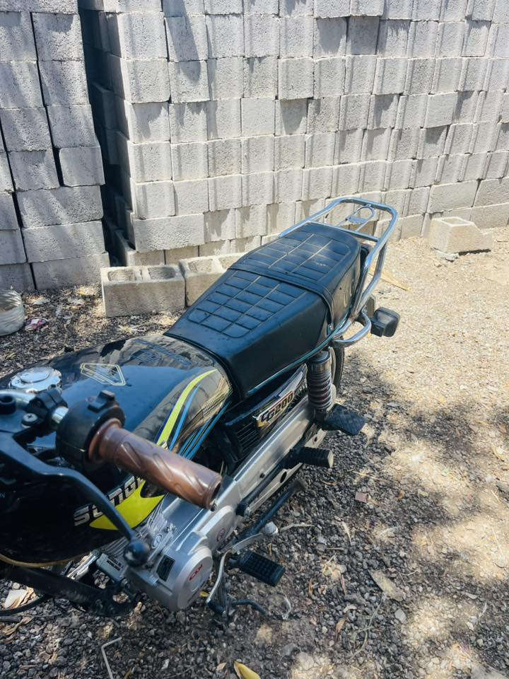 البيع دراجه أربعه كير تايكر موديل25 كفاله عامه جديده السعر 625 وبيه مجال عنوان واسط وعمانيه/***********
