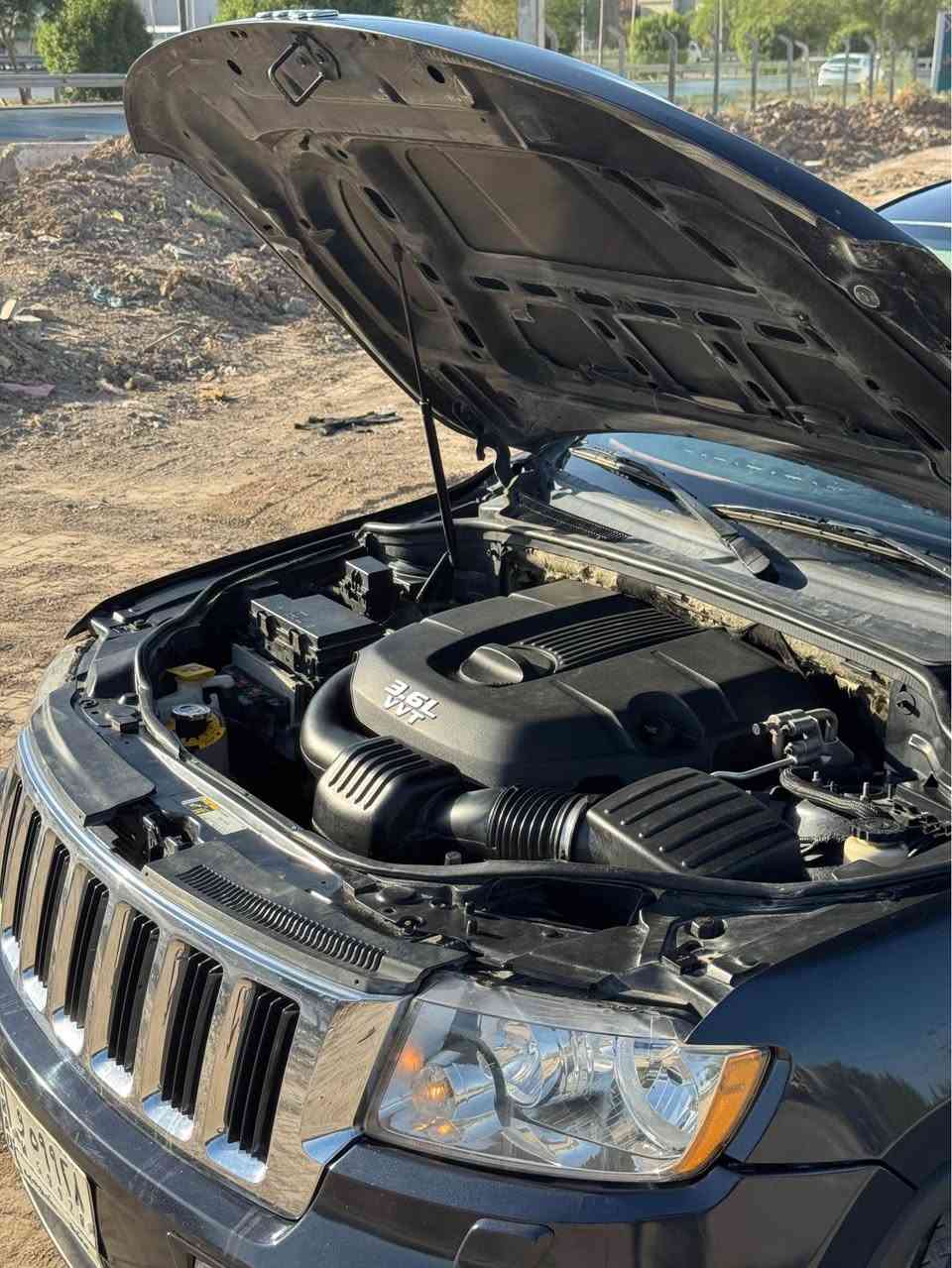 السلام عليكم 

جيب ٢٠١٣ خليجي للبيع او المراوس ( دودج ٧ راكب فقط ) 
حادثهه بالعراق جاملغ ايسر 

صور الحادث بنهاية المنشور

السياره نظيفه 

صدر امامي نظيف 
درايم شفت جديد
گير و مكينه جدد 
تبريد ثلج 

كشن كهرباء 
شاشه 
٤ مودات قياده ( ثلجي و مطري و صخري و رياضي ) 
تحكم ستيرن اربع جهات 
فتحة سقف 
تبريد جديد قطعتين 

السعر 

٢١،٣٠٠،٠٠٠ واحد و عشرين مليون و ثلاثمائة الف دينار 
او 15,000$ خمسة عشر الف دولار 

السياره مكانهه بغداد حي تونس
للتواصل 
*********** 
عبدالله بغداد, العراق
