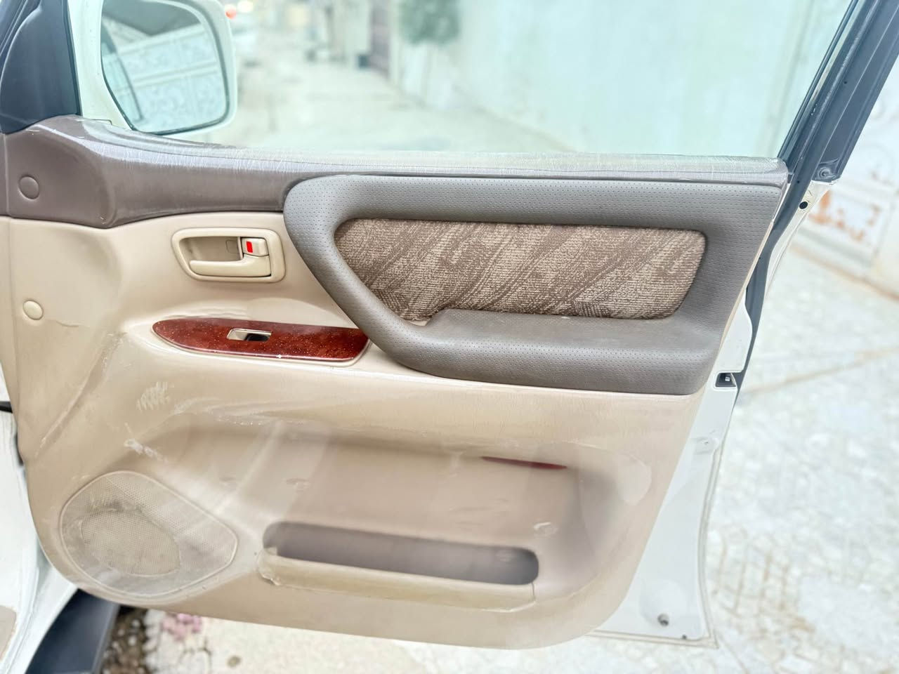 مونيكا2001تحويل ئه سلي گيرومكينه و ته بريت و ته قه وره قه به 
شه رت فول فول مواسه فاته GXR  توماتيك ته بريت مه ركه زي ناوزه رد جانتا زور مواسه فاتي تر بوياخ 1په له ي بجوك به بي  ليدان 5تايه ويلي نويه هيج مه سروفيكي نيه ده عامي بو ده عامي به شه رت سه ياره كه زور خاوينه  ميكنه ي نه كراوه ته وه سه نه ويتازه يه هه زه يتازه يه ره قه م يتازه يه سه ياره كه ده عامي بو ده عامي به شه رت بو زانياري زياتر په يوه ندي بكه به م ژماره ته له فونانه سعر:163 سحري خوار هه مو بازاره 😱
*********** كويسينجاك, أربيل
