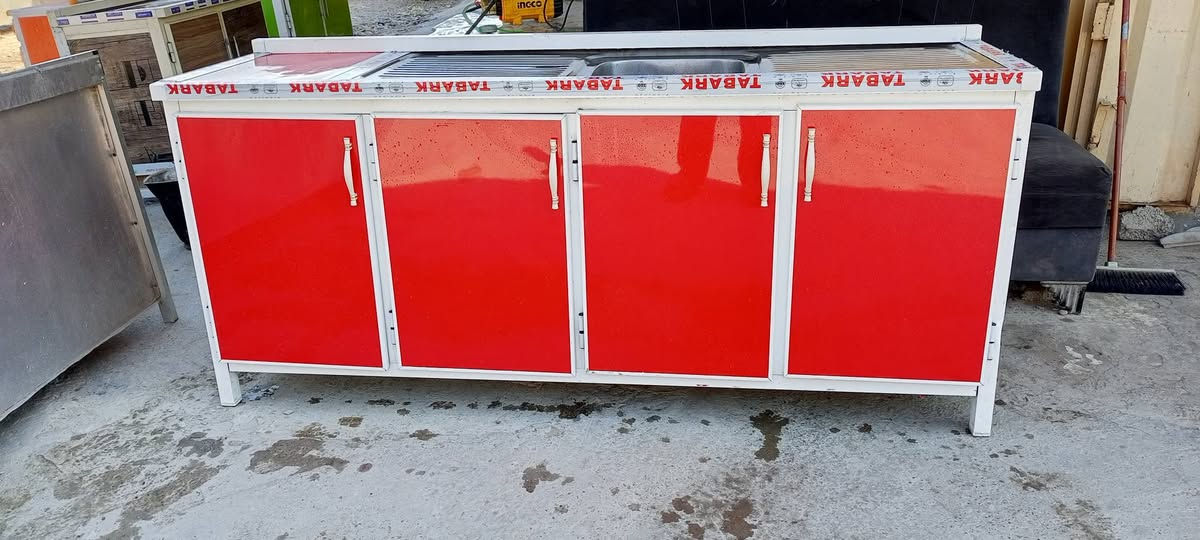 للبيع سنك نظيف جدا مكان بغداد شعله ***********.
